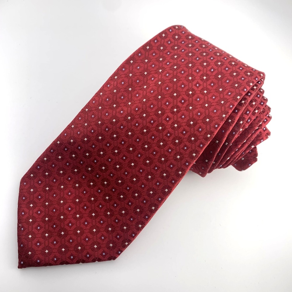 Tasso Elba Mens Tie Burgundy w/ Taupe-LtBlue Geometric Pattern 100% Silk Necktie